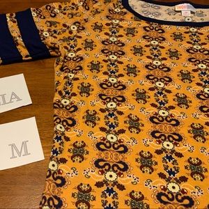 Medium LuLaRoe Julia